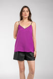 Cami With Contrast Pipping Detail