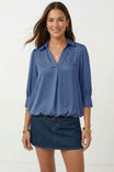 Half Sleeve Hi-lo Bubble Hem Blouse
