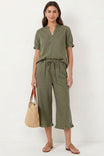 Ruffle Detail Capri Pant