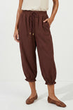 Balloon Leg Capri Joggers