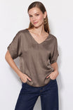 V-Neck Blouse With Bands Sleeve in Crinkle Satin