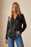 Linen Hidden-placket Blouse