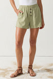 Effortless Pull-on Woven Textured Shorts