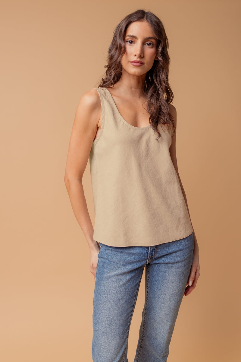 Chic Summer Tank Top Paired with Blue Jeans